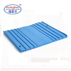 This kind of PVC waterstop is used in concrete internal construction joint to prevent liquid leakage.